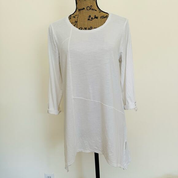 Chico's Zenergy Seam Detail White Flowy Comfy Tunic Top Sz Medium Sz 1 - Picture 4 of 12